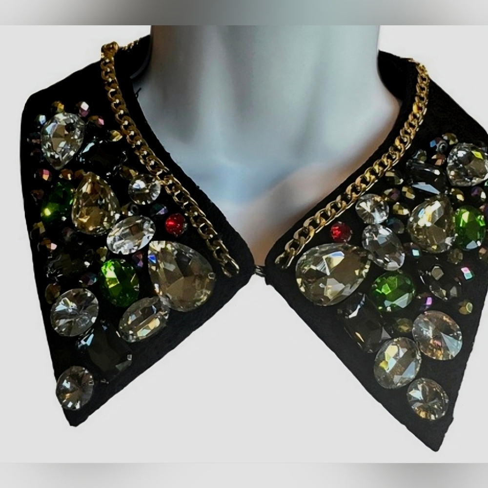 Black Fabric & Gold Toned Chain Jewel-Embellished Collar Cära New York Vintage